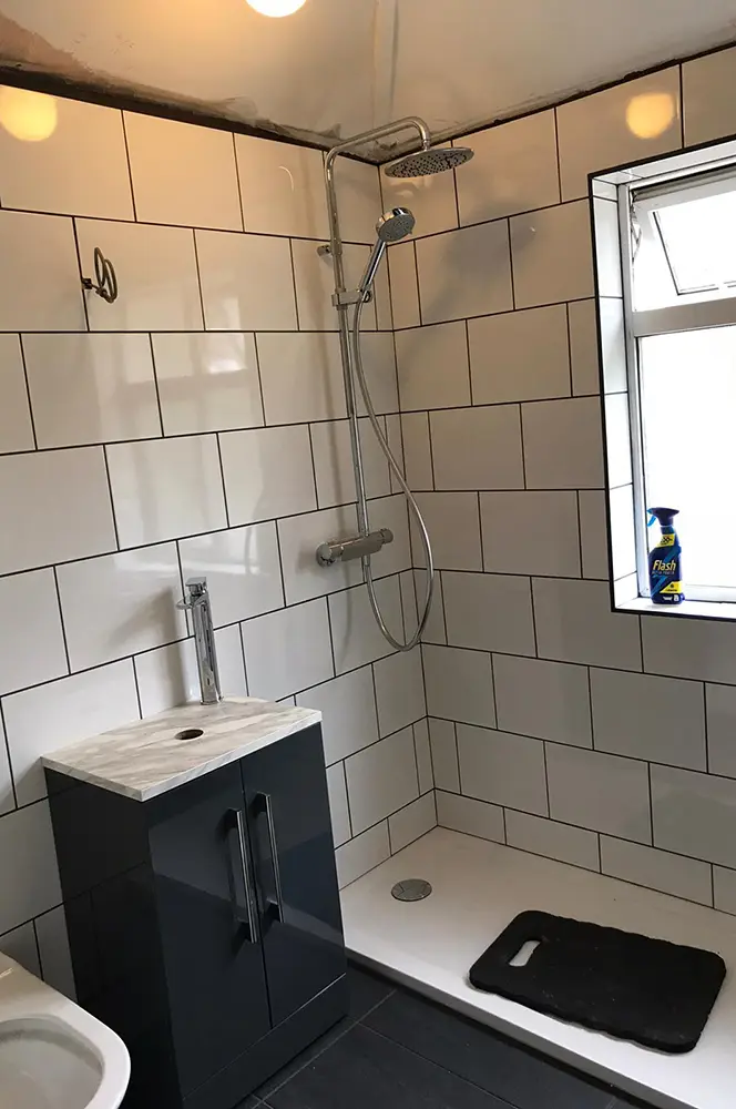 Surrey Plumbing Services Ltd - Gas Safe Registered - Worcester Bosh Accredited Installer
