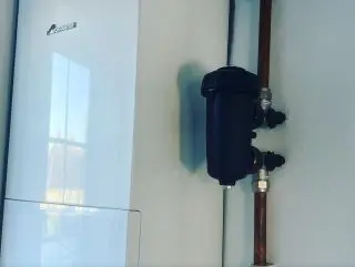 Still going strong 🦾 a boiler we installed in 2016 💥♥️💥 it’s important to keep these finely tuned machines in top shape with servicing and checks for optimum efficiency!  Grateful for ongoing customer care #gratitudeforwork #customer #worcesterbosch #boilerservice #caterham #whyteleafe #heatingengineer #boilers #reliable #reliableplumber #caterhammumsanddads #whyteleafemumsanddads #newboiler #boilerfinance #plumbingrepairs #plumbingservices