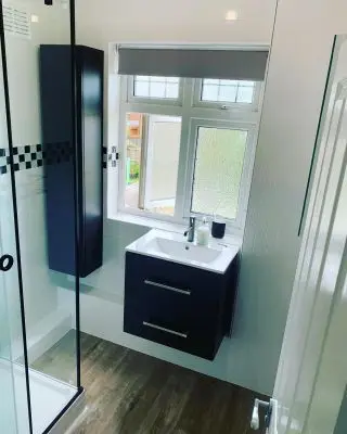 Bathroom to shower room conversion 💥💥removal of bath, shower unit, towel rail pedestal and basin.  Tile patched in and shower cubicle installed, new boxed in pipes, wall hung basin and towel rail and wall unit. New flooring We are specialists in heating installations conversions, boiler changes Worcester Accredatied installers offering up to 12 year manufacturers warranty and can offer 3 financial management agreements, 2 options interest free up to 2 years 💥💥💥💥💥💥💥💥💥💥💥💥💥💥💥💥💥💥❤️❤️❤️❤️CALL NEIL ON 07811363088 for a free quote #showeroom #bathroomremodel #localplumber #localplumbers #caterhamplumber #coulsdon #coulsdonplumber #reliabletradesmen #boiler #boilerexchange  #heatingengineers #worcesterboschprofessional #radiators #trustedplumber #happycustomers #bathroomrenovation #taps #showers #leaks
