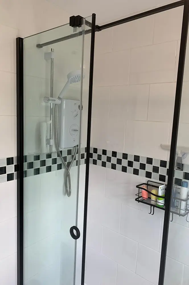 Surrey Plumbing Services Ltd - Gas Safe Registered - Worcester Bosh Accredited Installer